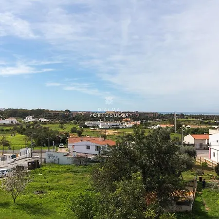 Vila Encosta Dos Salgados- F By Dalma Portuguesa Guia (Faro)